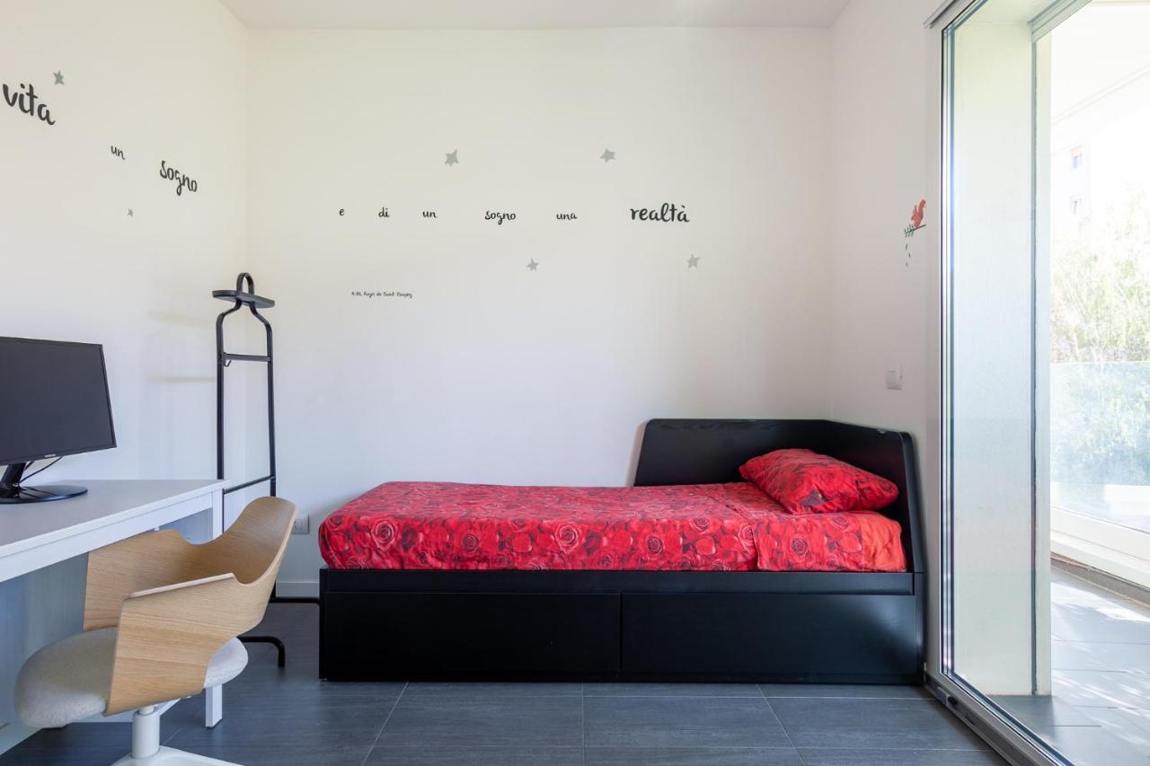 Luxury With Terrace - Forze Armate Apartment Milan